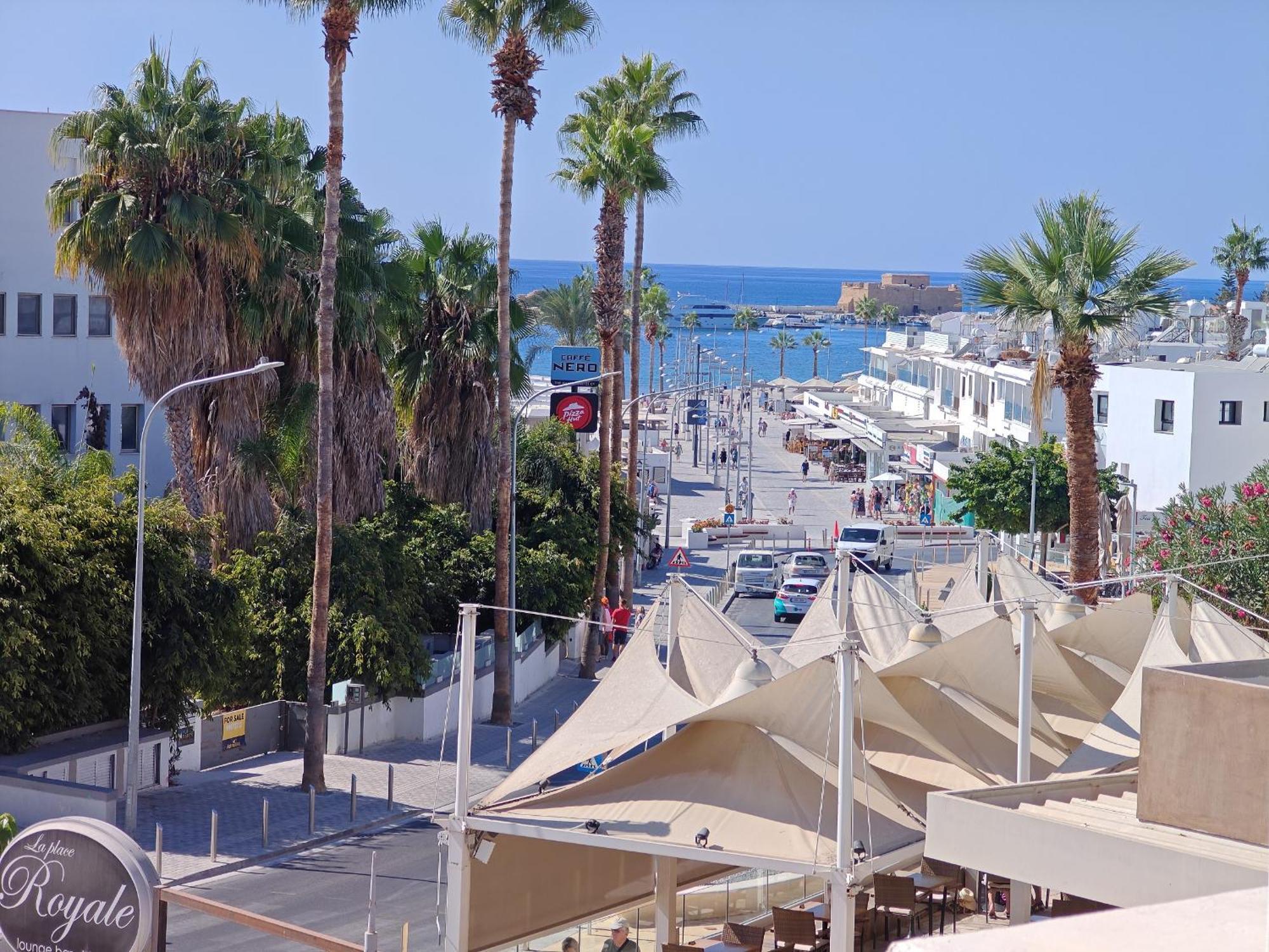 파포스 Blue Coast Semeli By The Sea 아파트 외부 사진